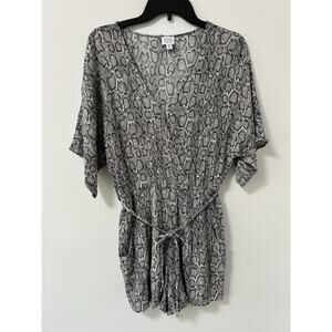 Peyton Jensen Romper Snake Skin Faux Wrap Lined Shorts Women’s‎ SMALL